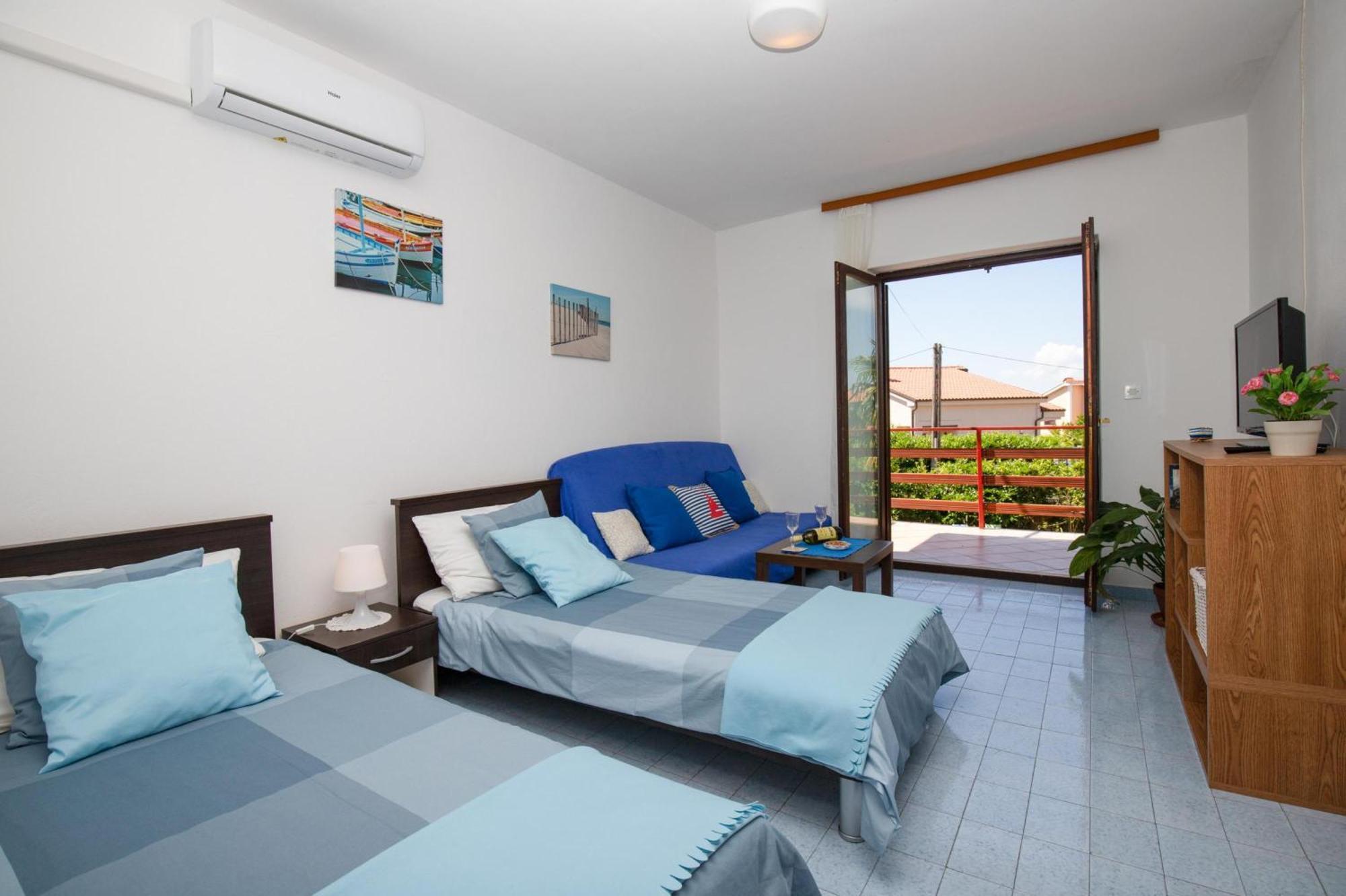 Apartments Brankica Island - Happy Rentals فانتاسيسي المظهر الخارجي الصورة